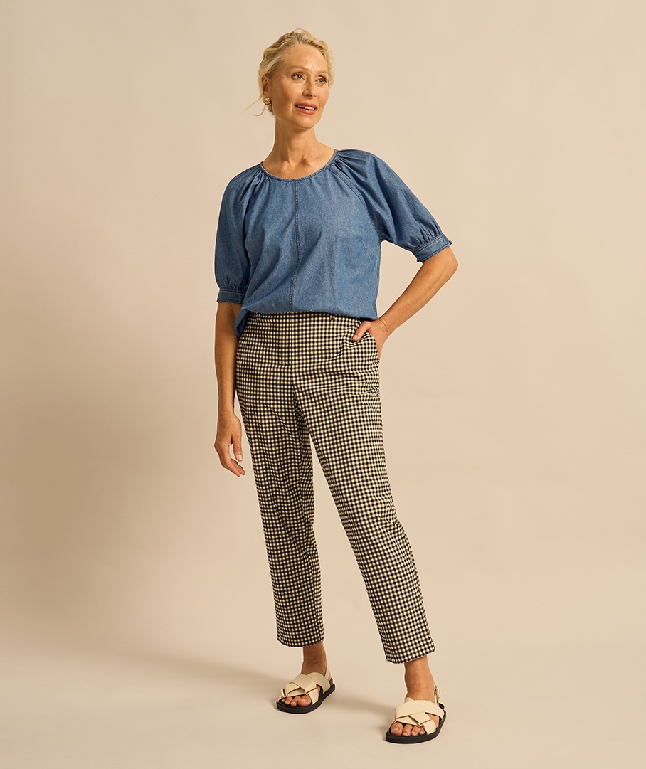 Ankle Length Tapered Classic Pant