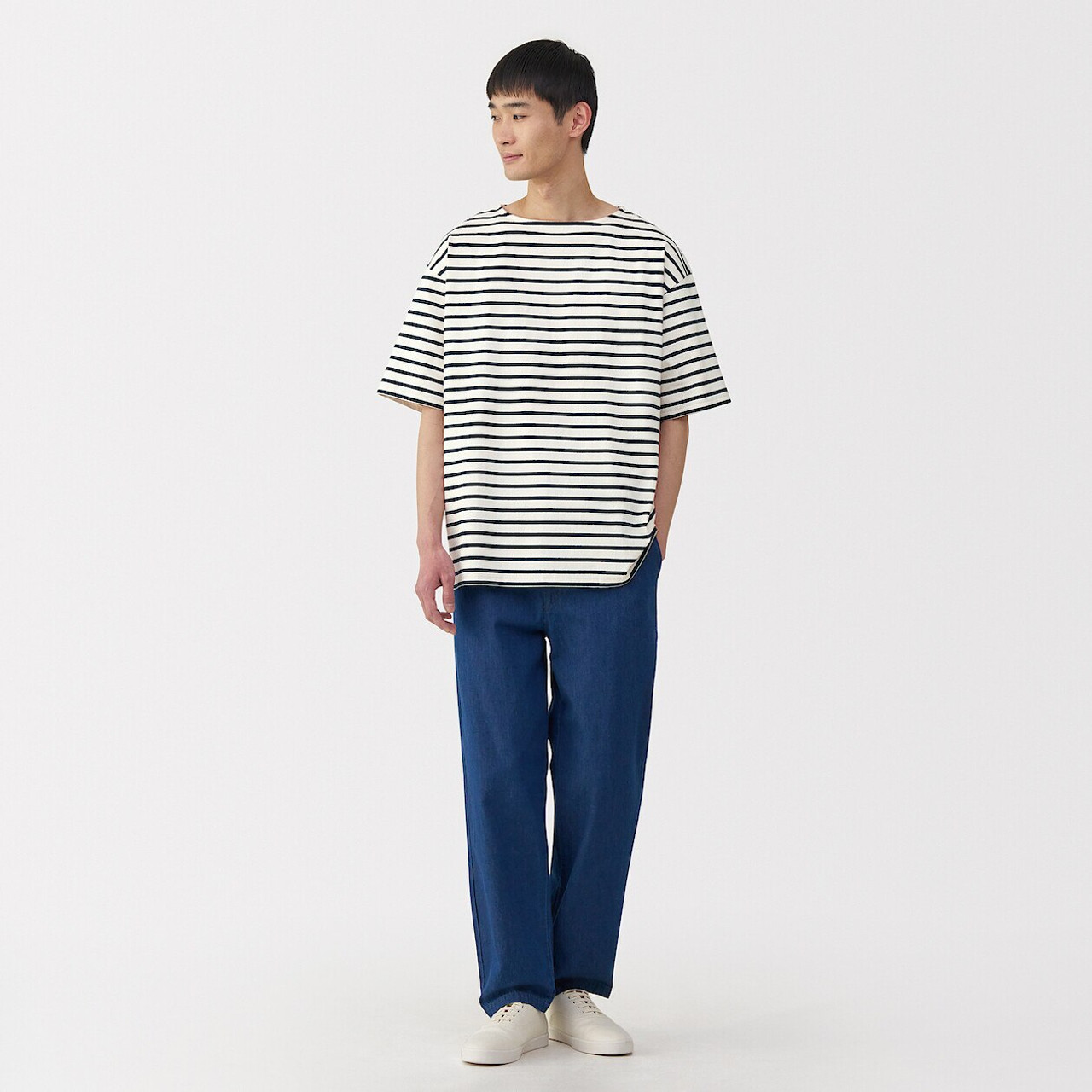 Men's Washed Thick Cotton Boat Neck T‐shirt