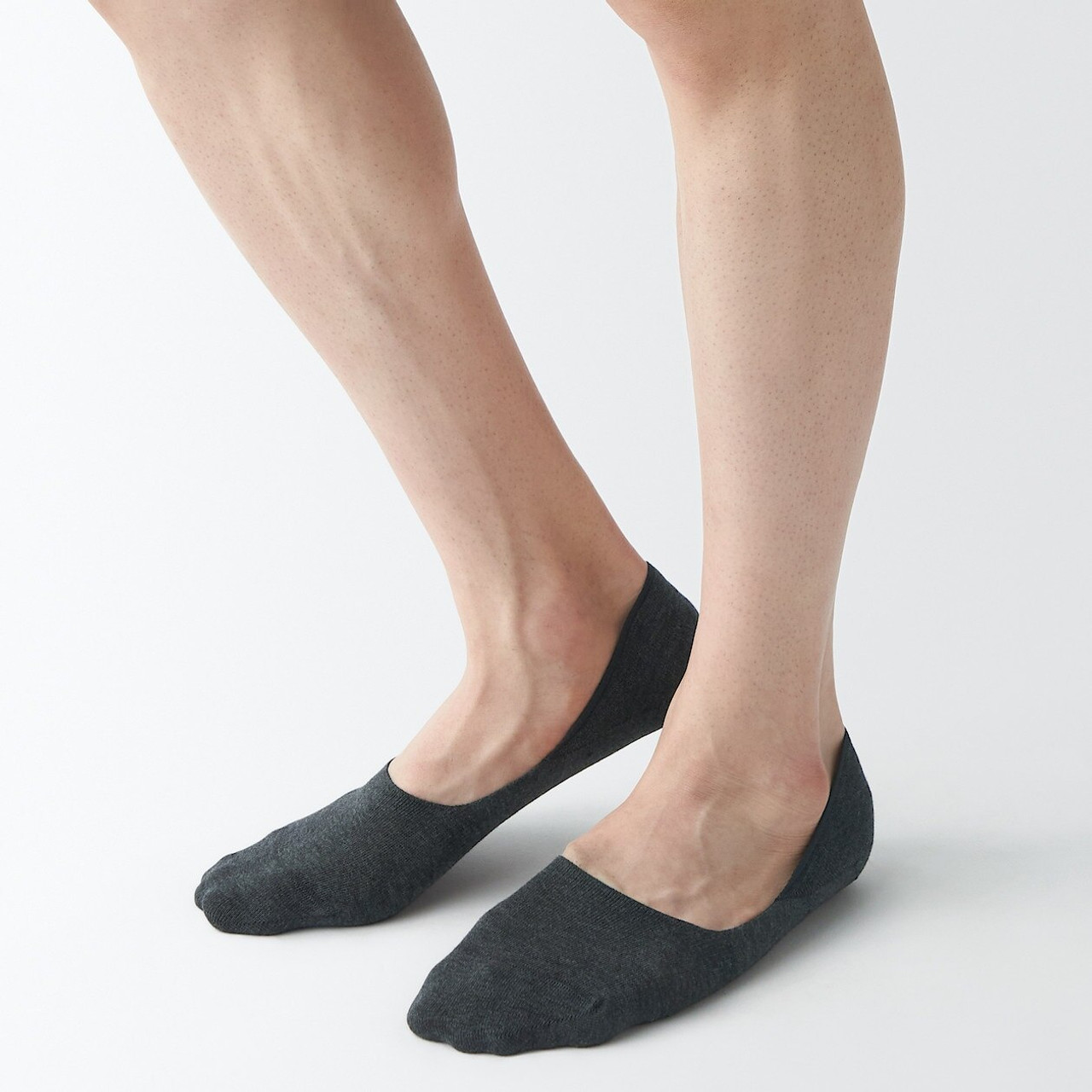 Men's Thin Invisible Socks with Heel Grip.