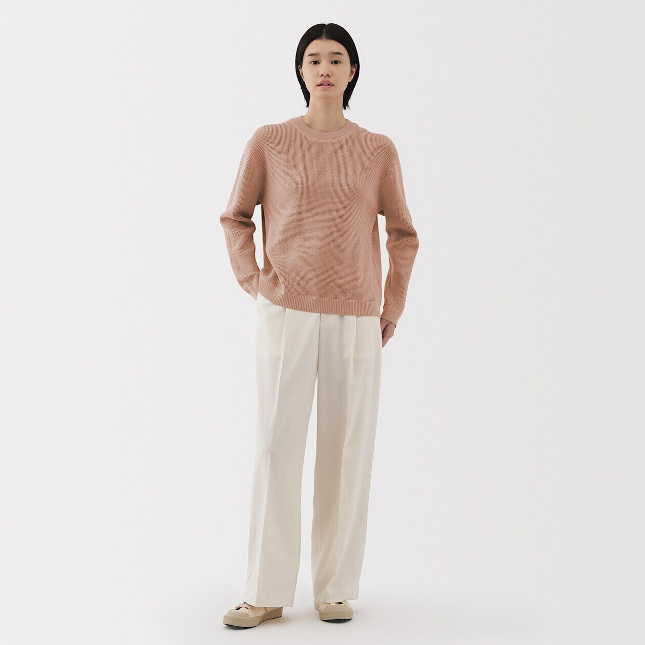 Women's Medium Knit Crew Neck Jumper