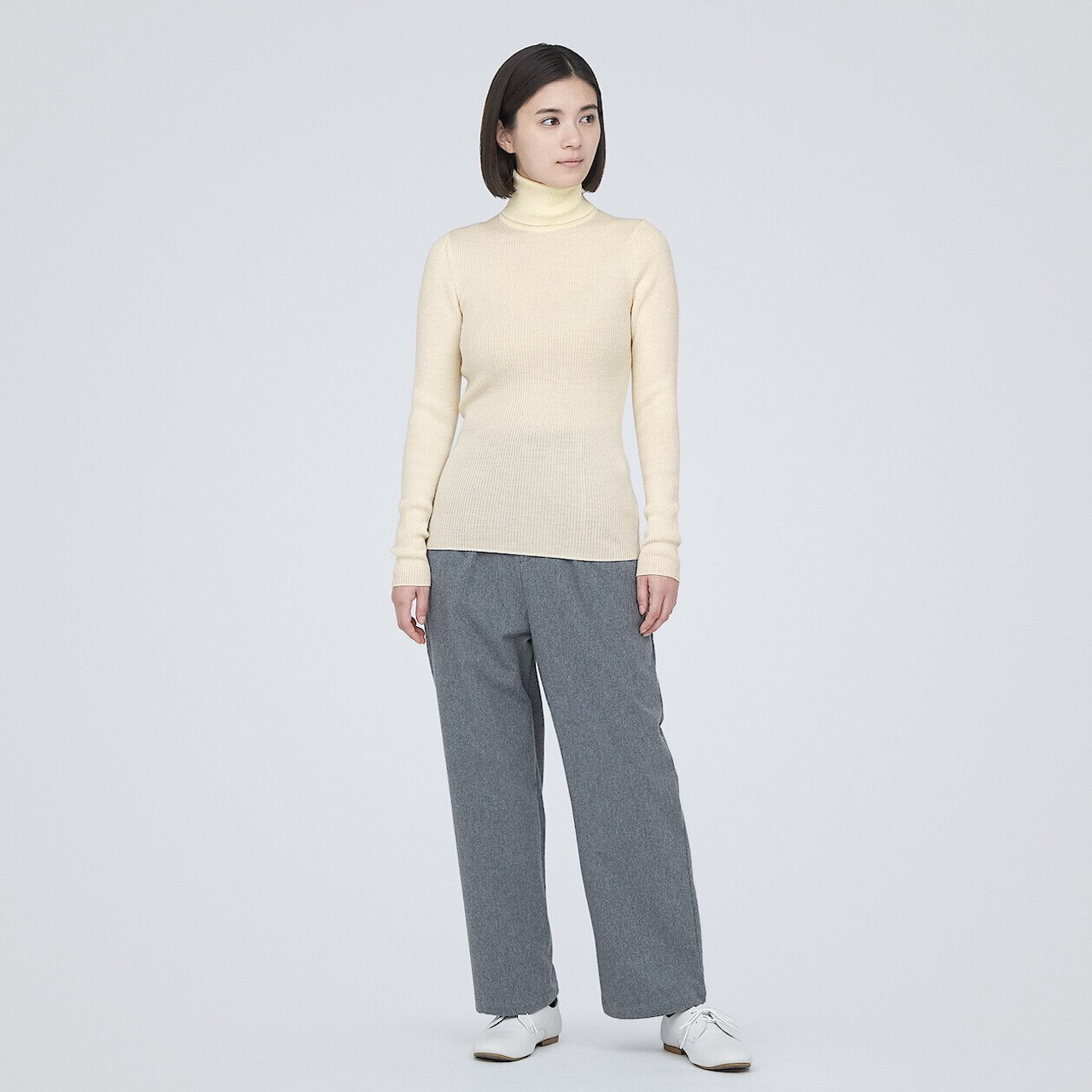 Women's Fine Knit Wool Ribbed Turtle Neck Jumper 18267