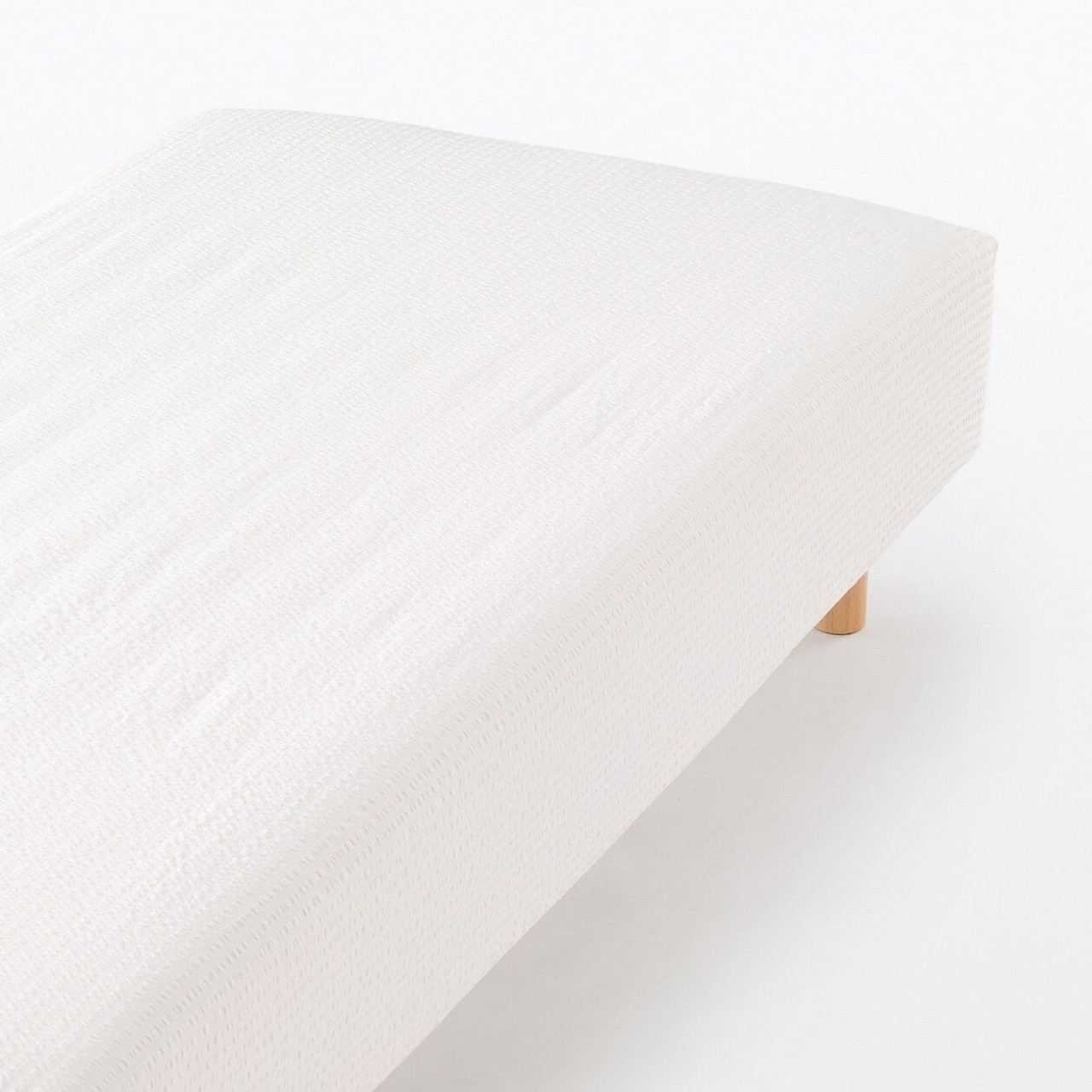 Cotton Seersucker Fitted Sheet ‐ Single