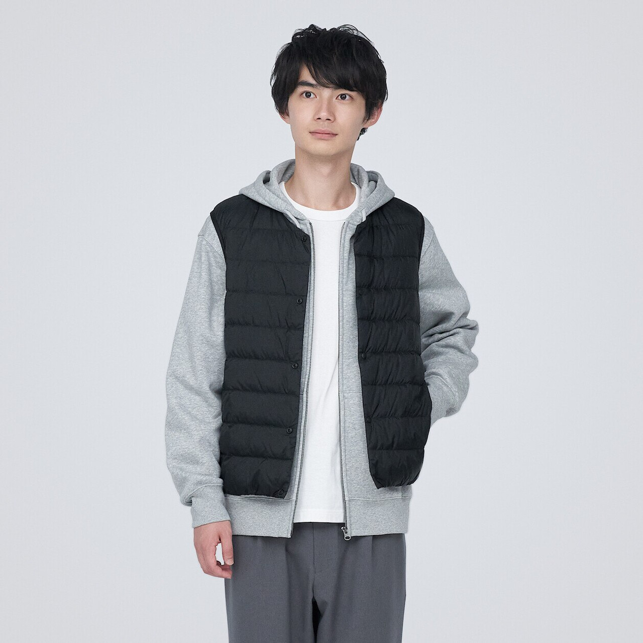 Men's Recycled Nylon Lightweight Collarless Down Gilet.