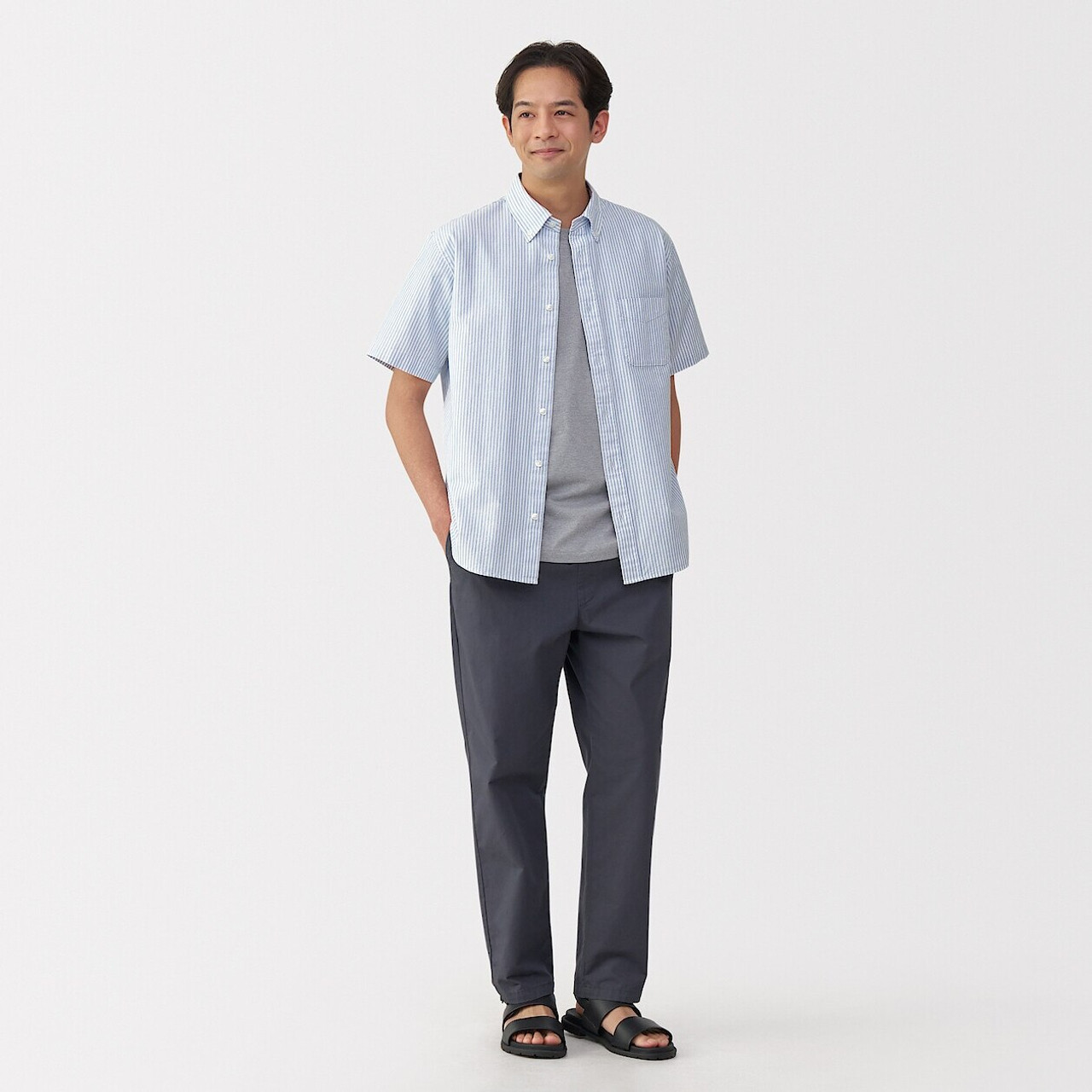 Men's Washed Oxford Button Down Short Sleeve Shirt...