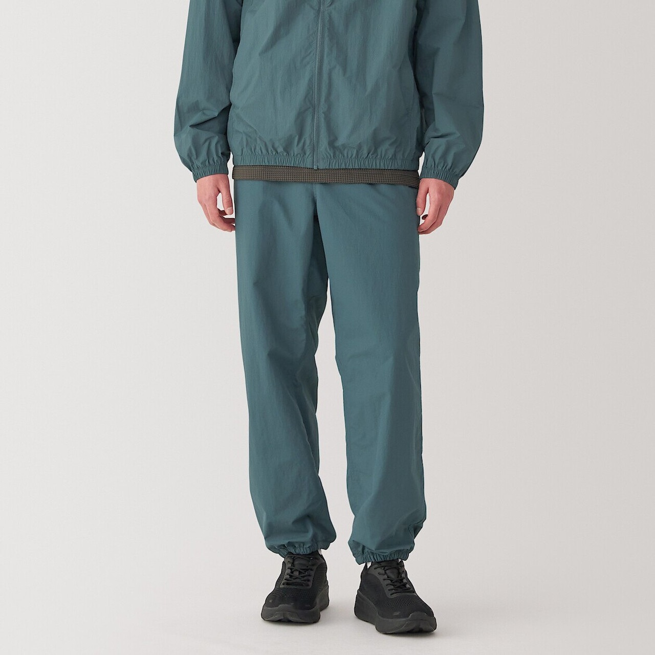 Men's Water‐Repellent Packable Trousers