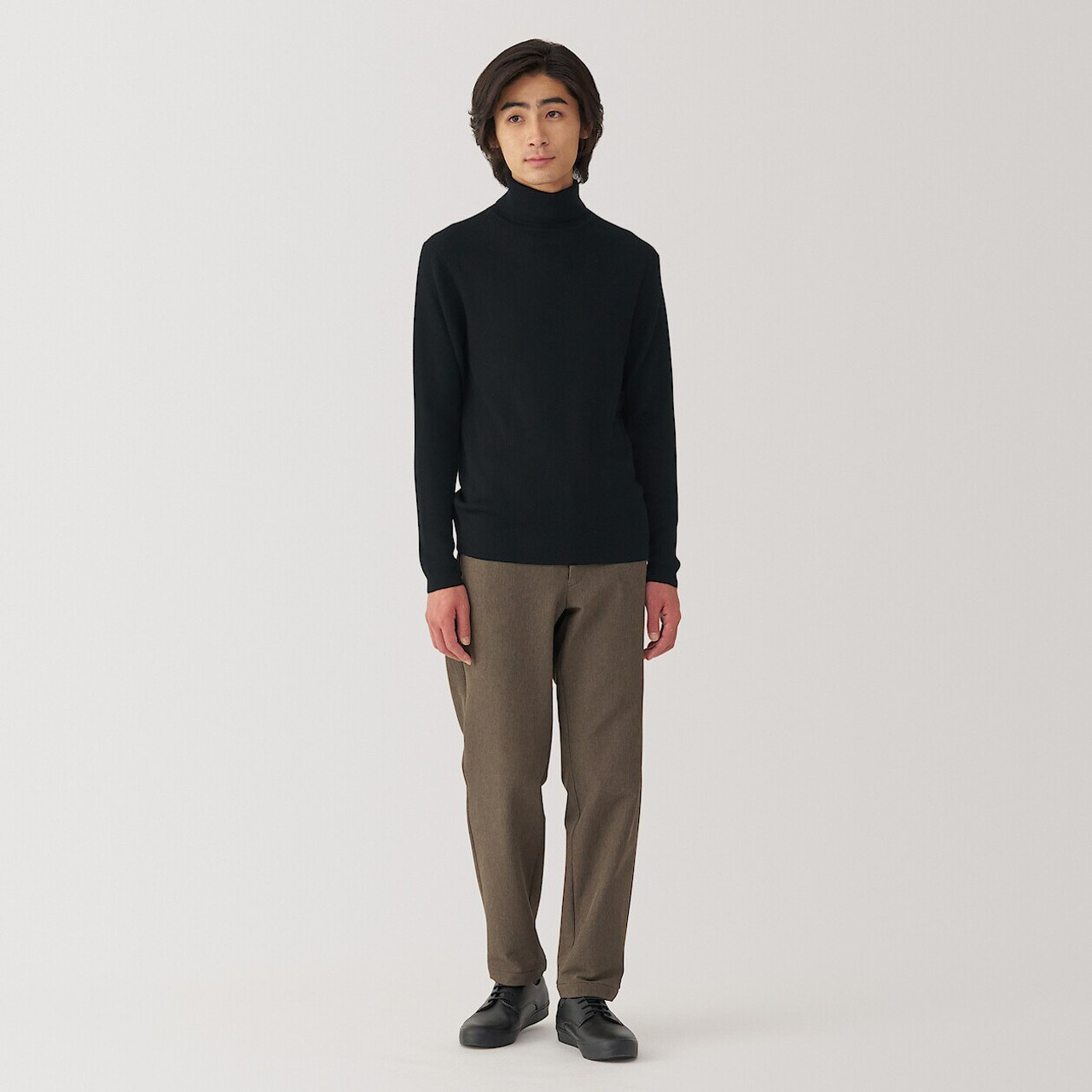 Men's Fine Knit Wool Ribbed Turtle Neck Jumper