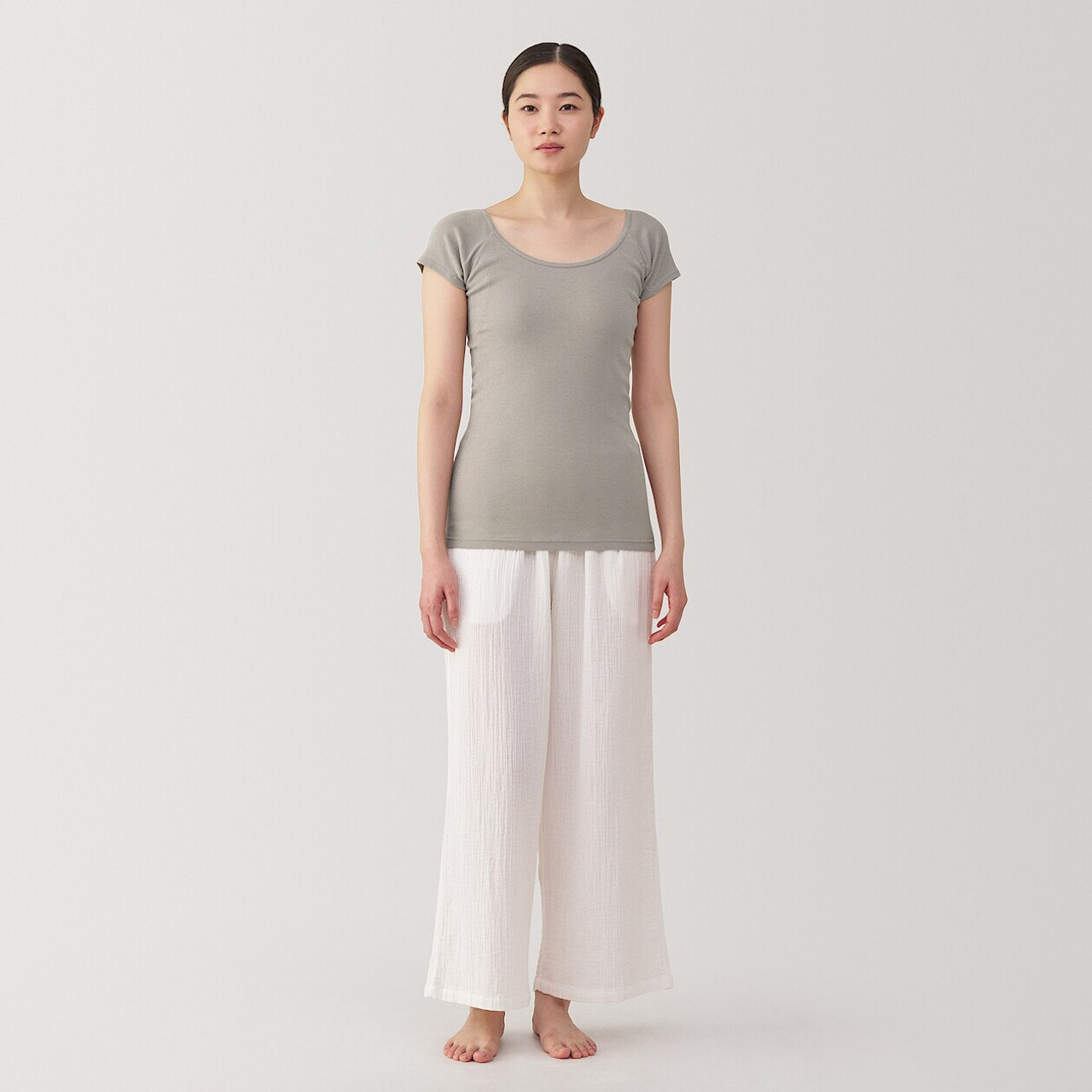 Women's Moisture‐Wicking Cotton Cap Sleeve T‐Shirt with Sweat Pads