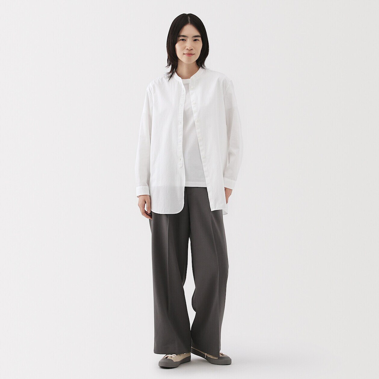 Women's Broad Cotton Stand Collar Shirt.