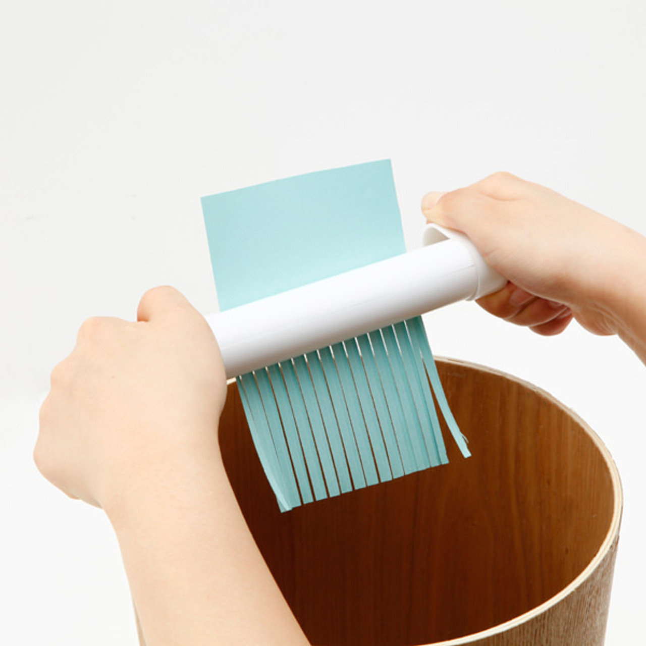 Handheld Shredder