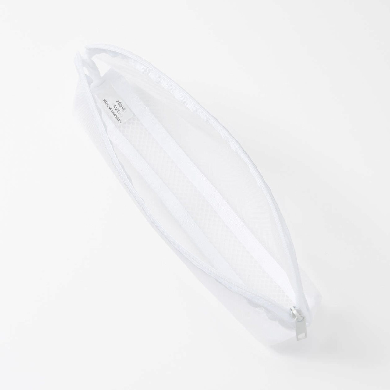 Side Mesh Toothbrush Pouch L