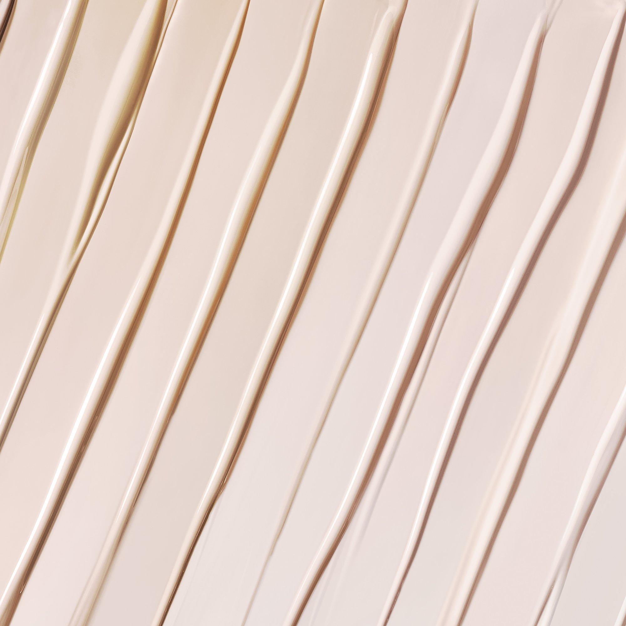 CC+ Nude Glow Lightweight Foundation + Glow Serum with SPF 40 - Light Medium