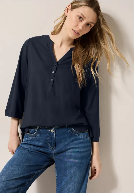 Bluse in Unifarbe