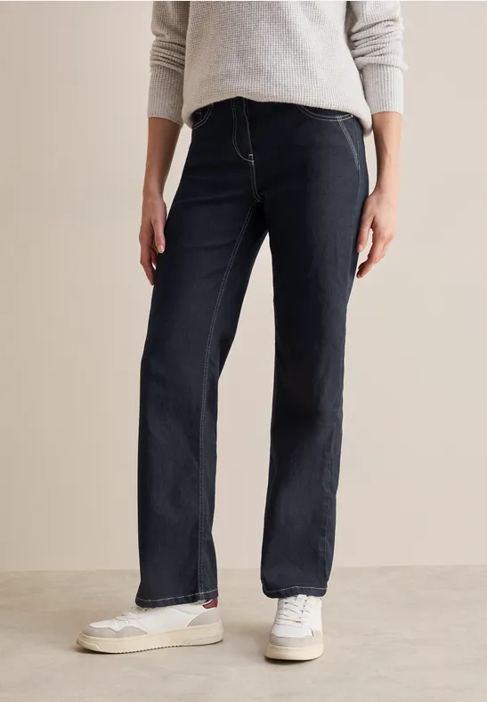 Rinsed Wash Jeans
