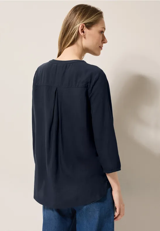 Bluse in Unifarbe