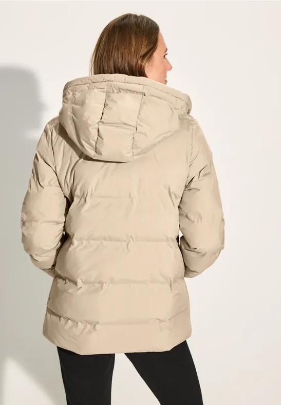 Gefütterte Jacke