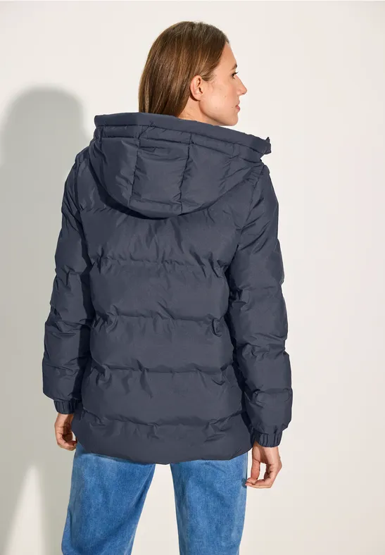 Gefütterte Jacke