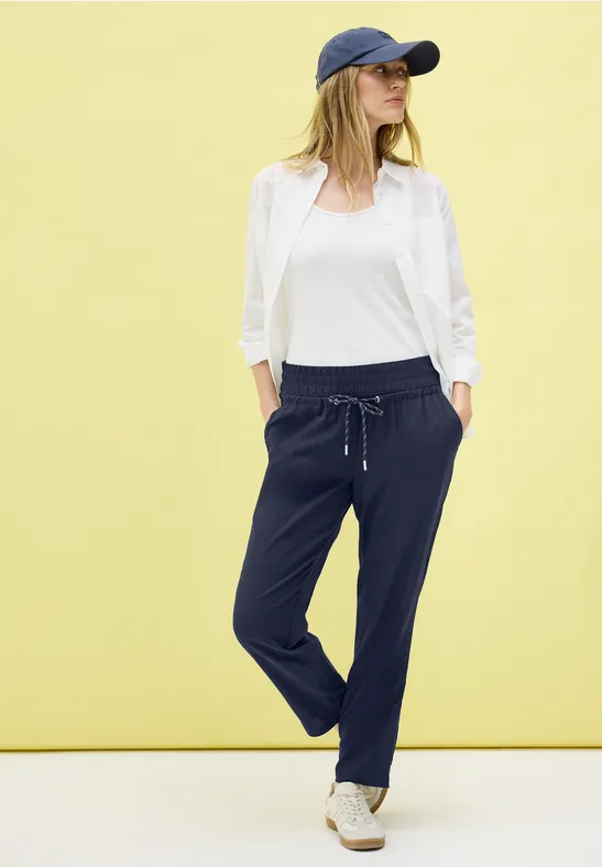 Loose Fit Hose