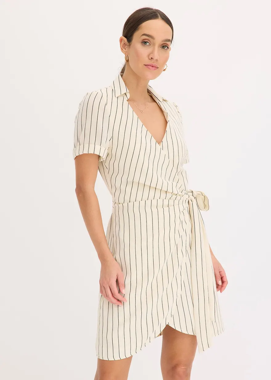 Wickelkleid in Leinen-Optik