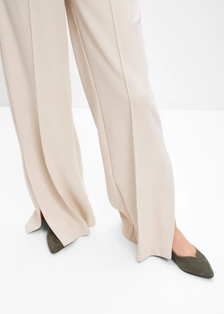 Ballerina aus Leder