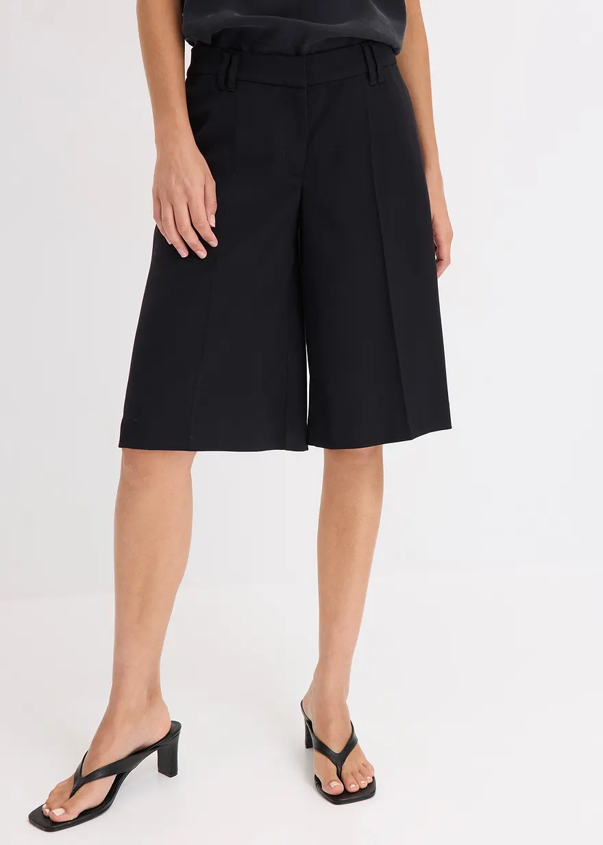 taillierte Shorts