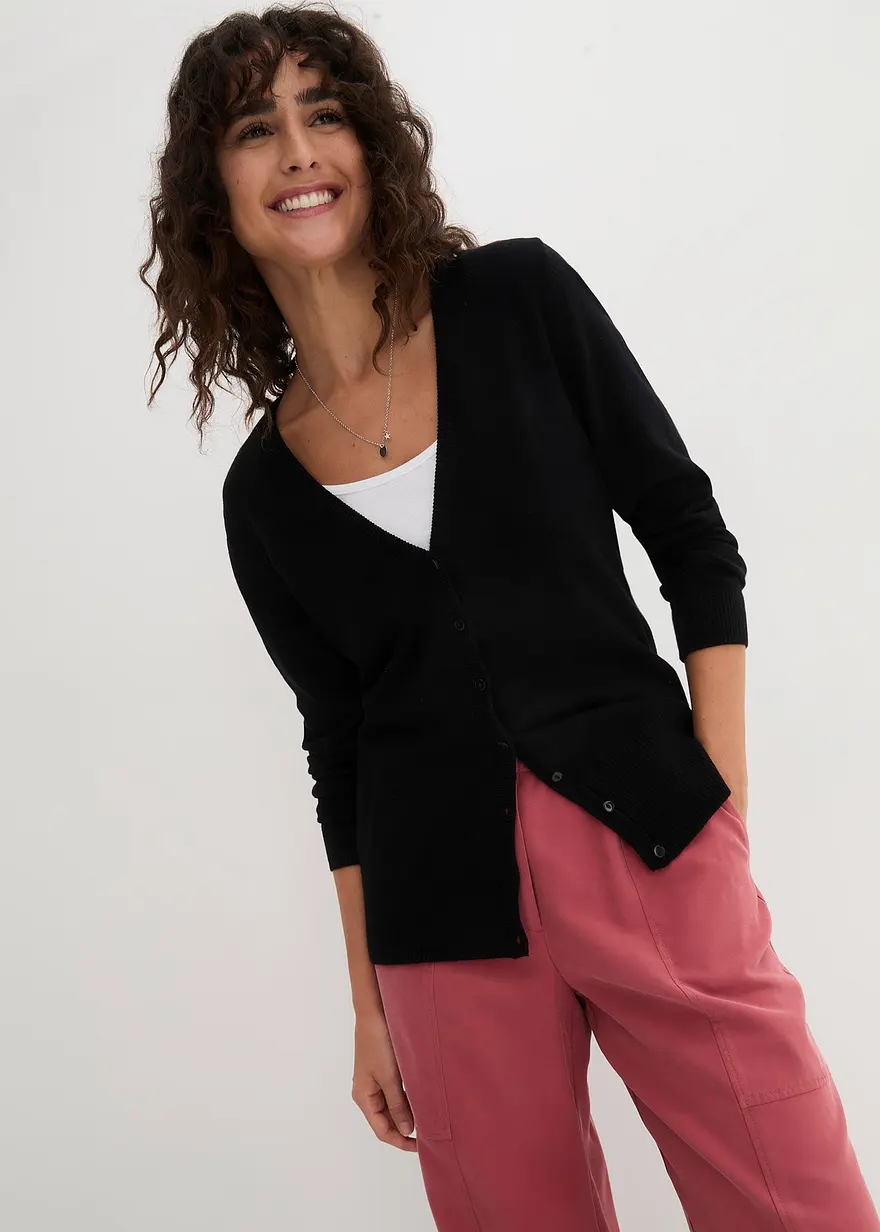 Feinstrickjacke mit Knopfleiste