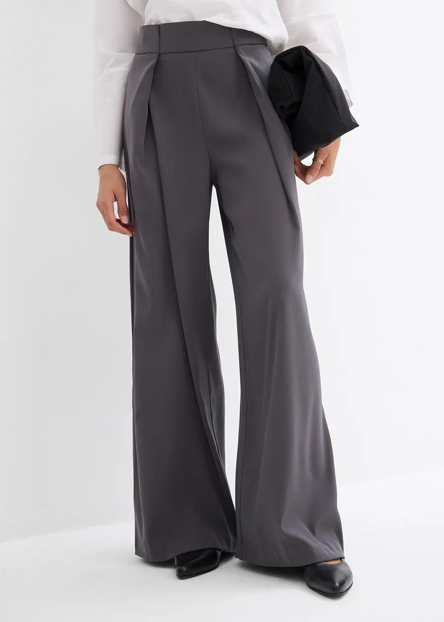 Ausgestellte Bundfaltenhose