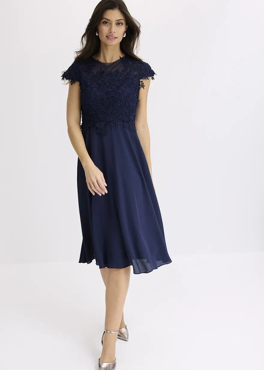 Midikleid aus zartem Tüll mit Spitze