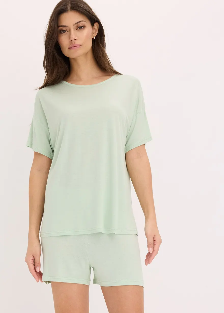 Shorty mit oversized Shirt aus Viskose