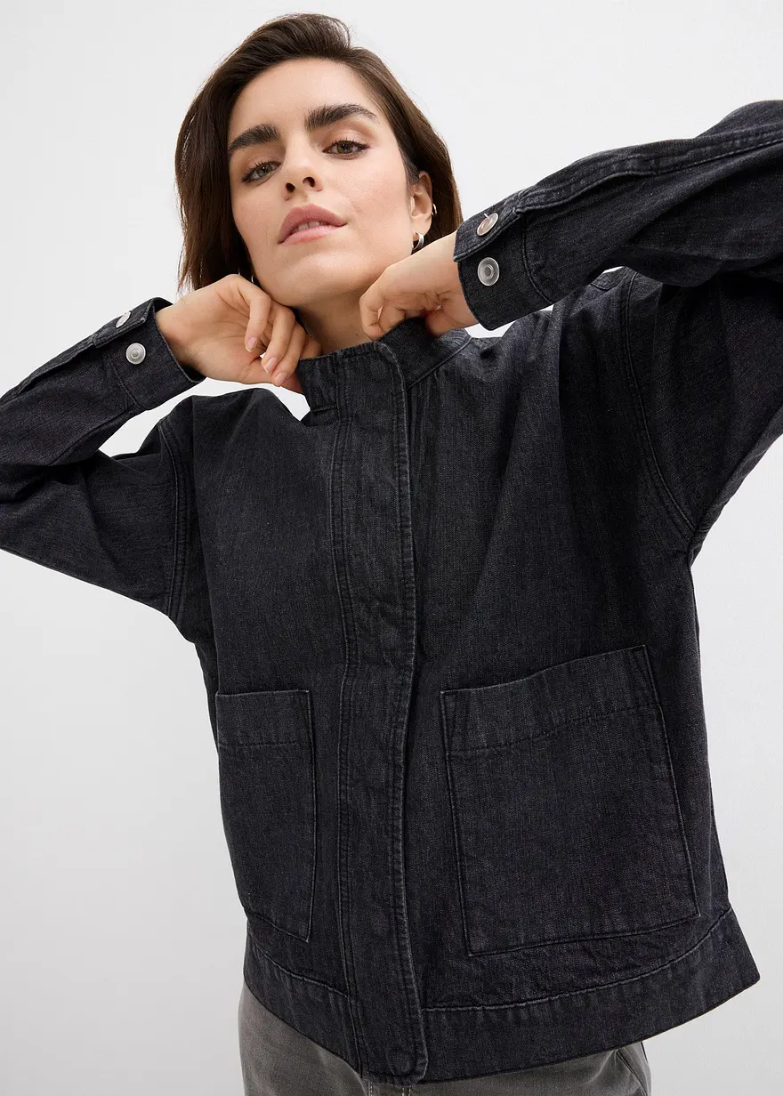 Oversized Jeansjacke mit Cargodetails