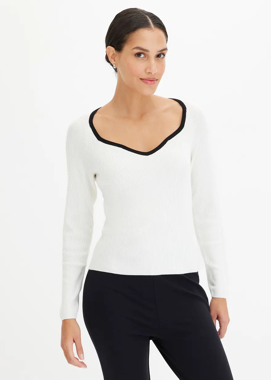 Feinstrickpullover mit Paspellierung