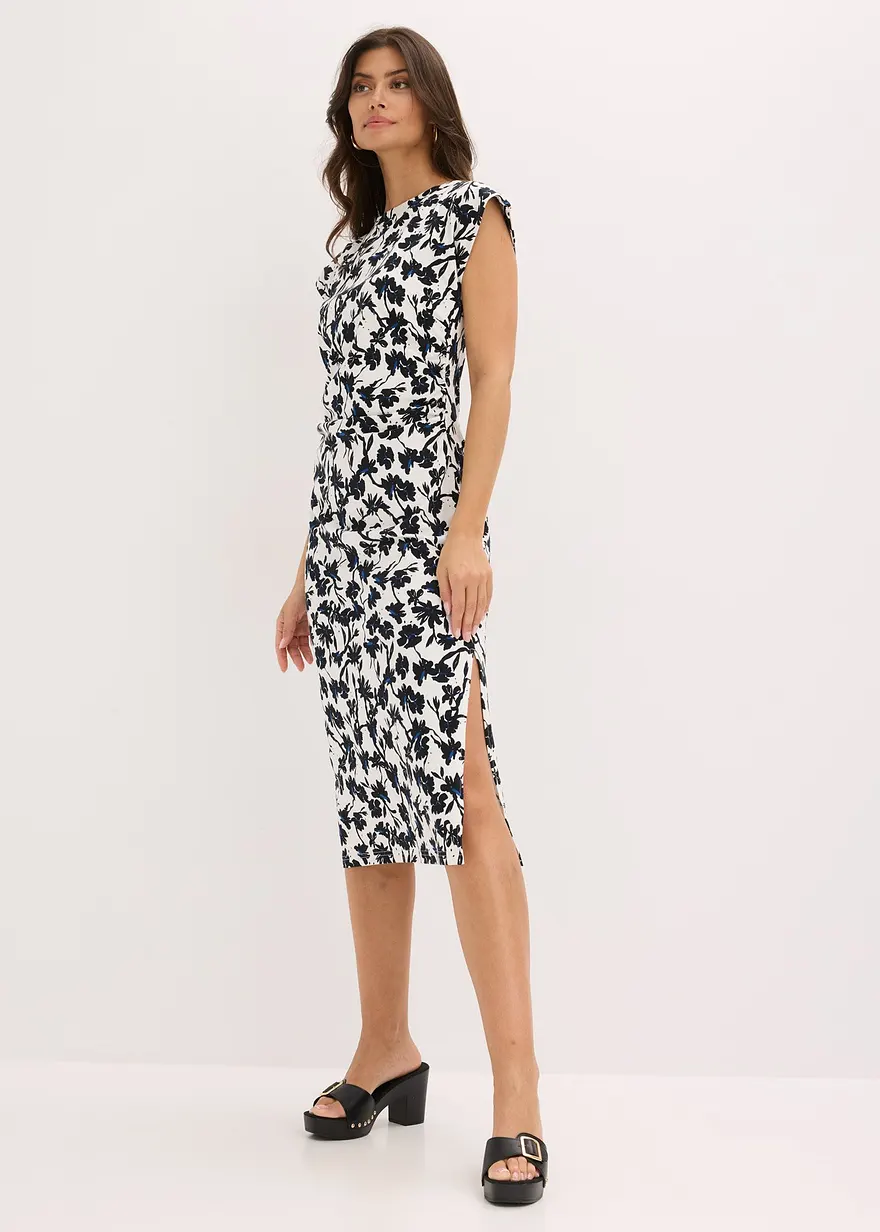 Kleid mit Raffungen
