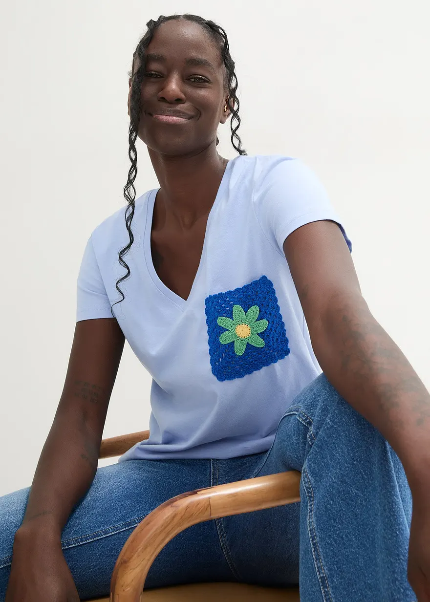 T-Shirt mit Stickerei
