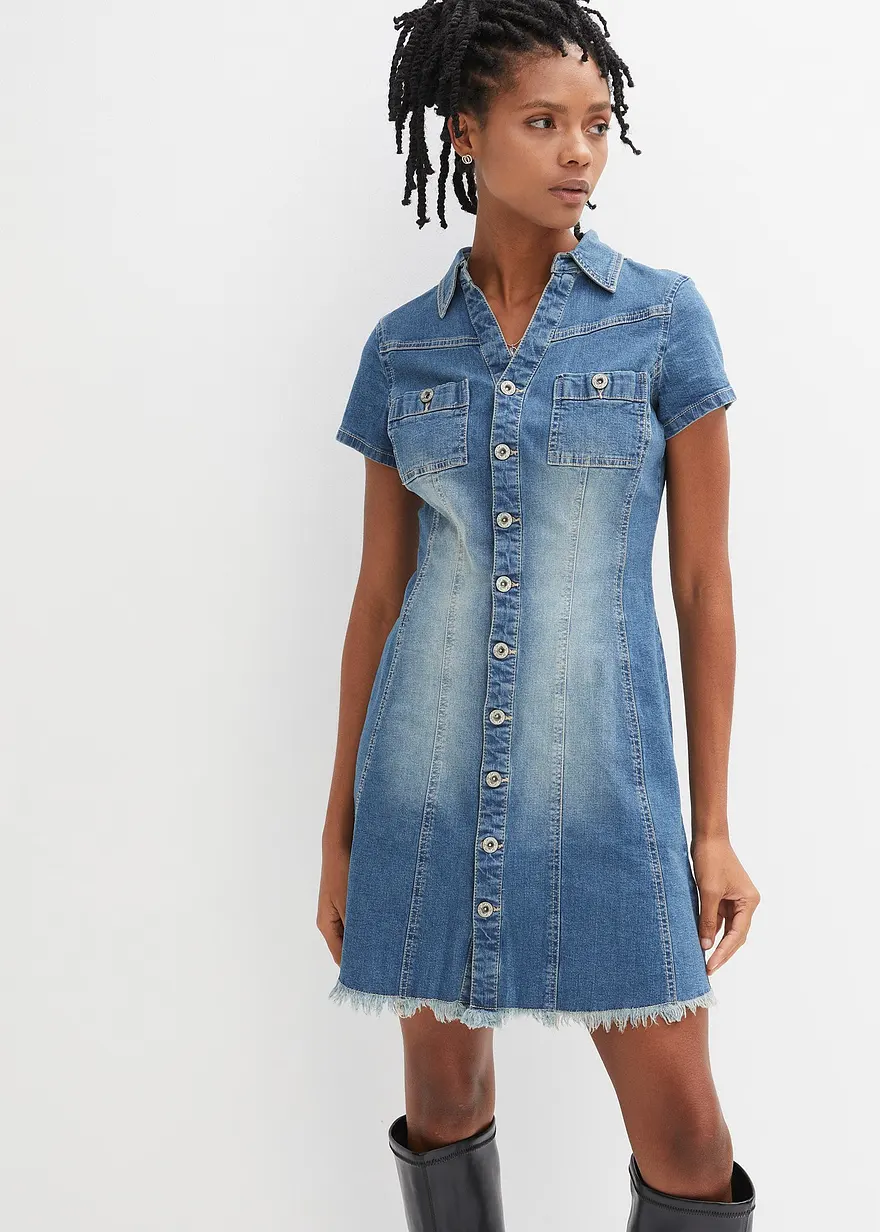 Jeanskleid mit Knöpfen
