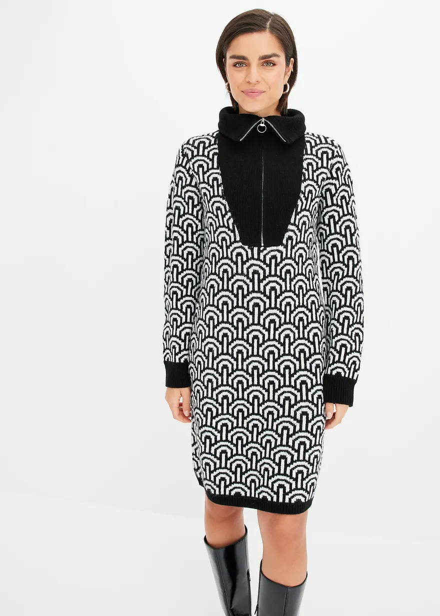 gemustertes Strickkleid