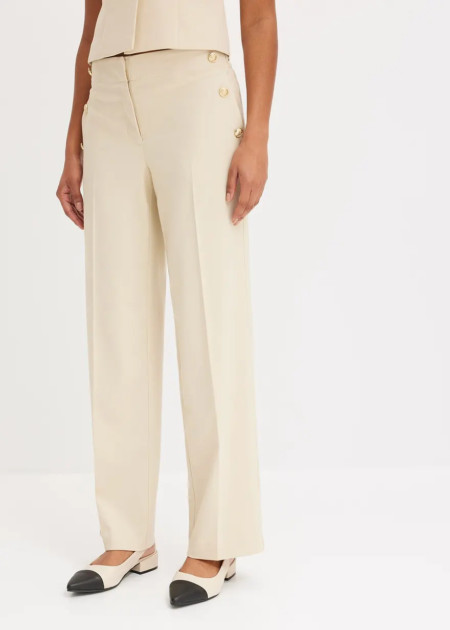 Marlenehose mit dekorativen Knöpfen
