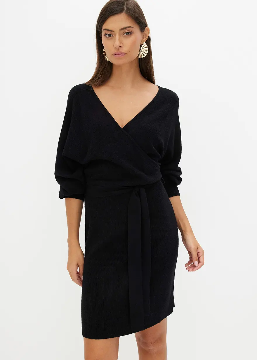 Strickkleid mit V-Ausschnitt