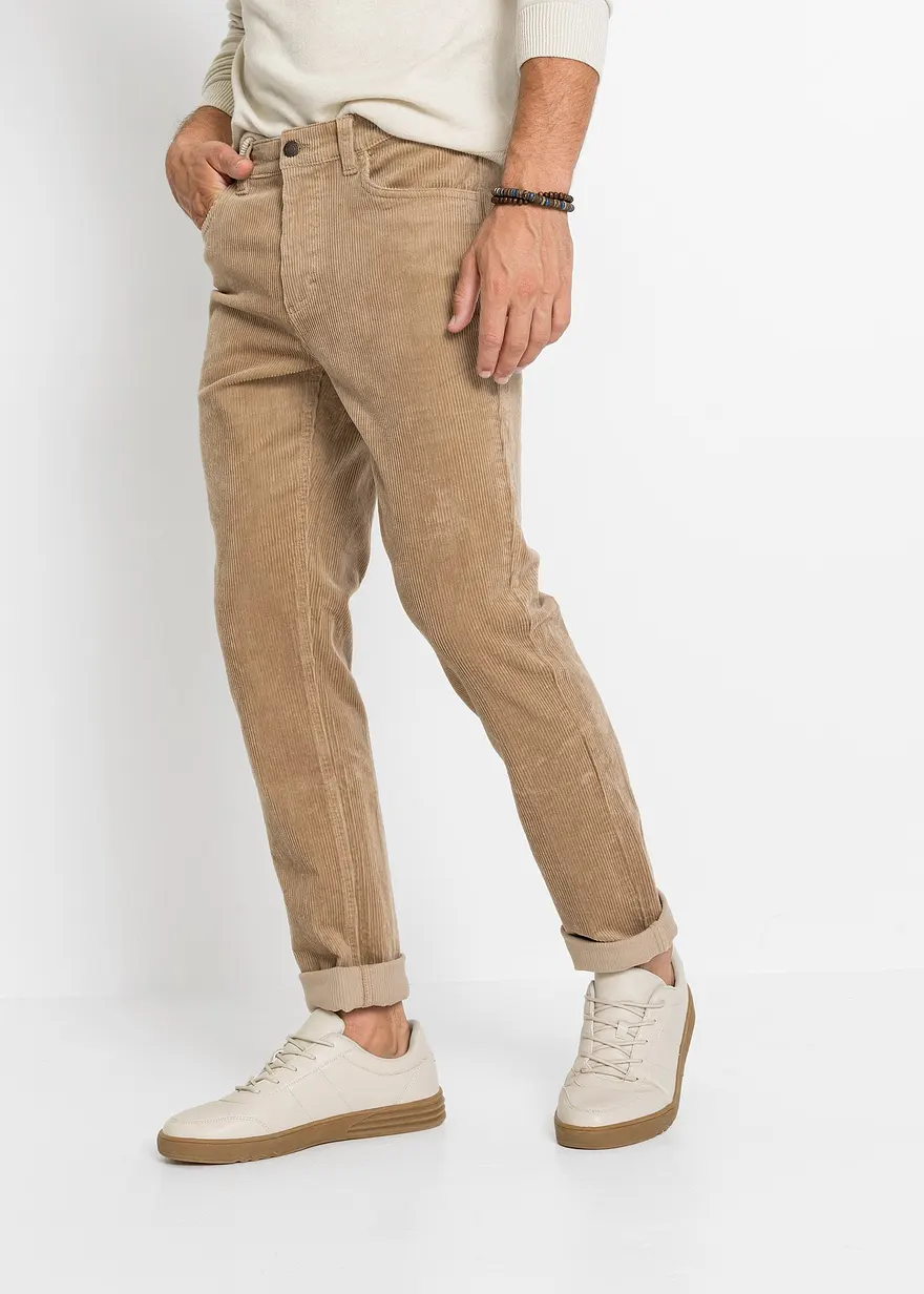 Slim Fit Stretch-Cordhose mit Komfortschnitt