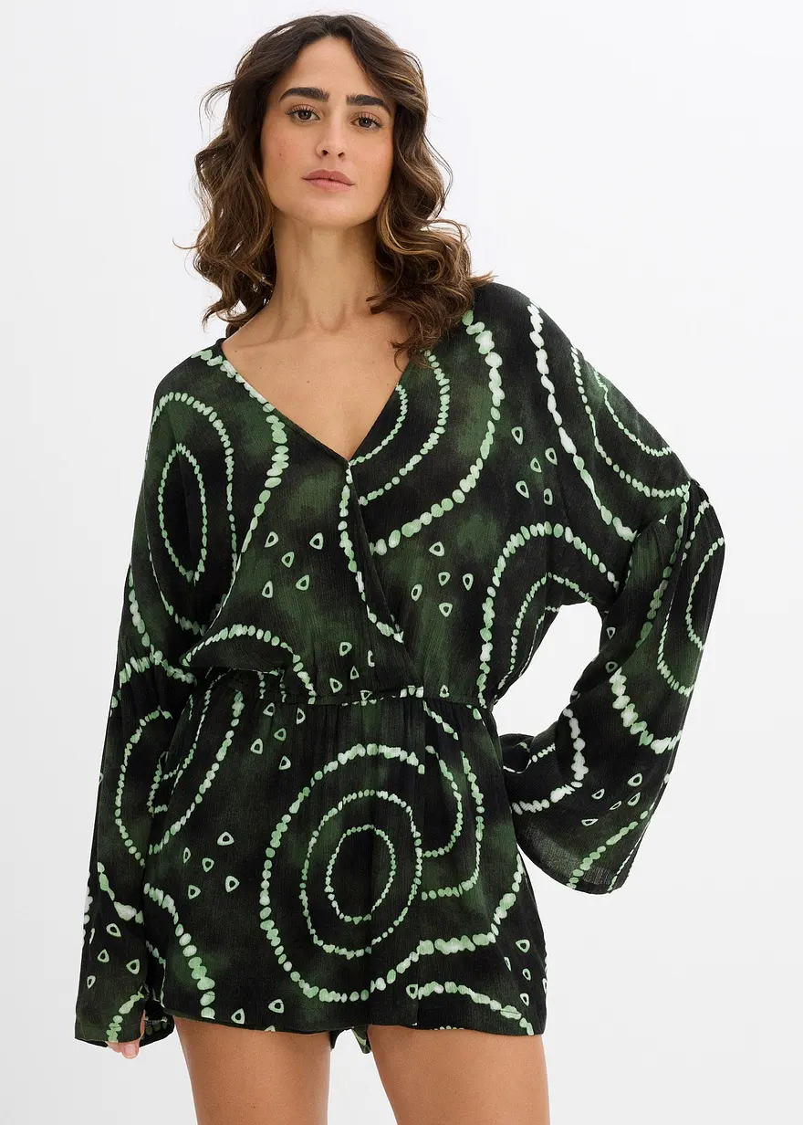Kurzer Jumpsuit aus fließender Viskose
