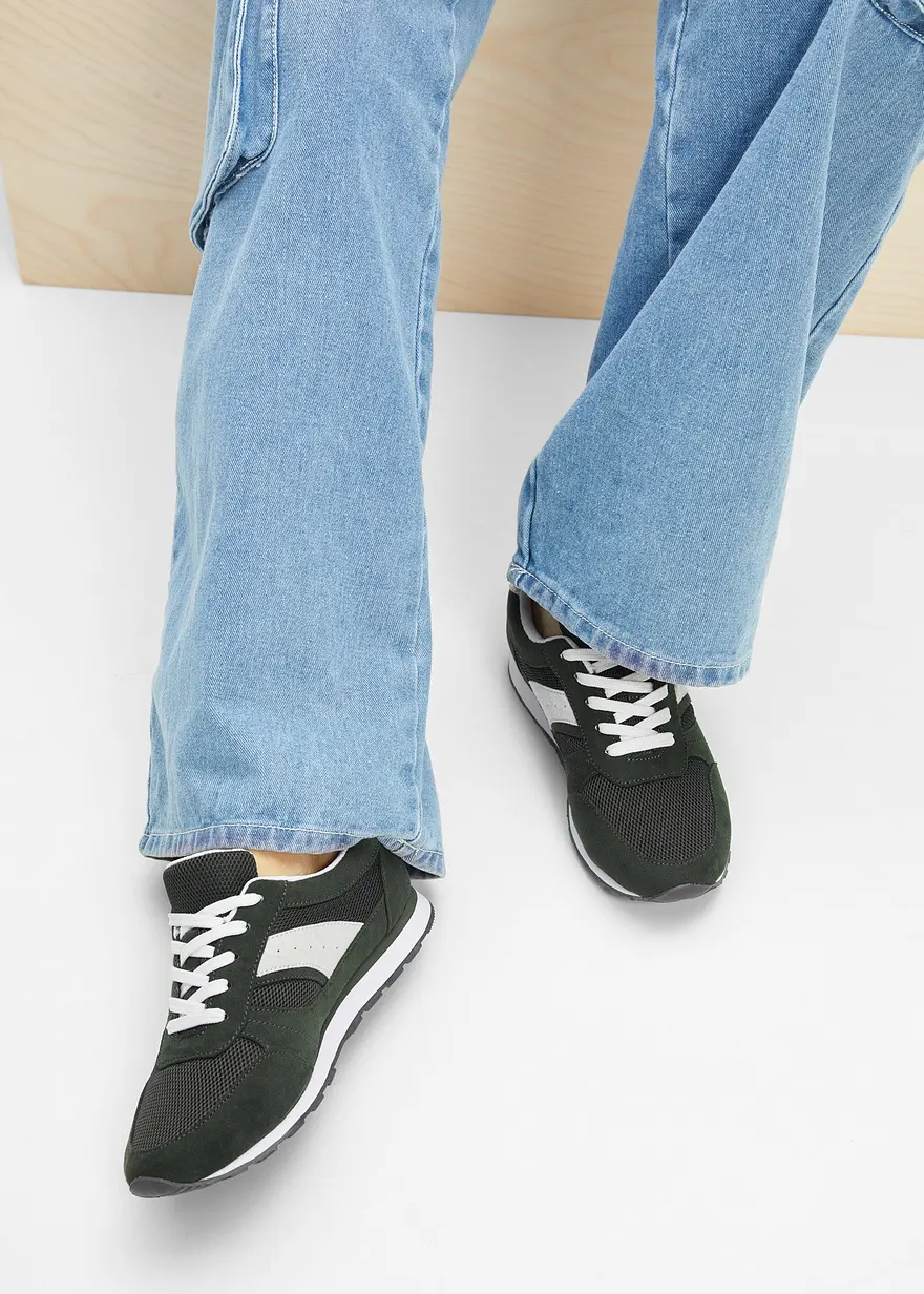 Sneaker