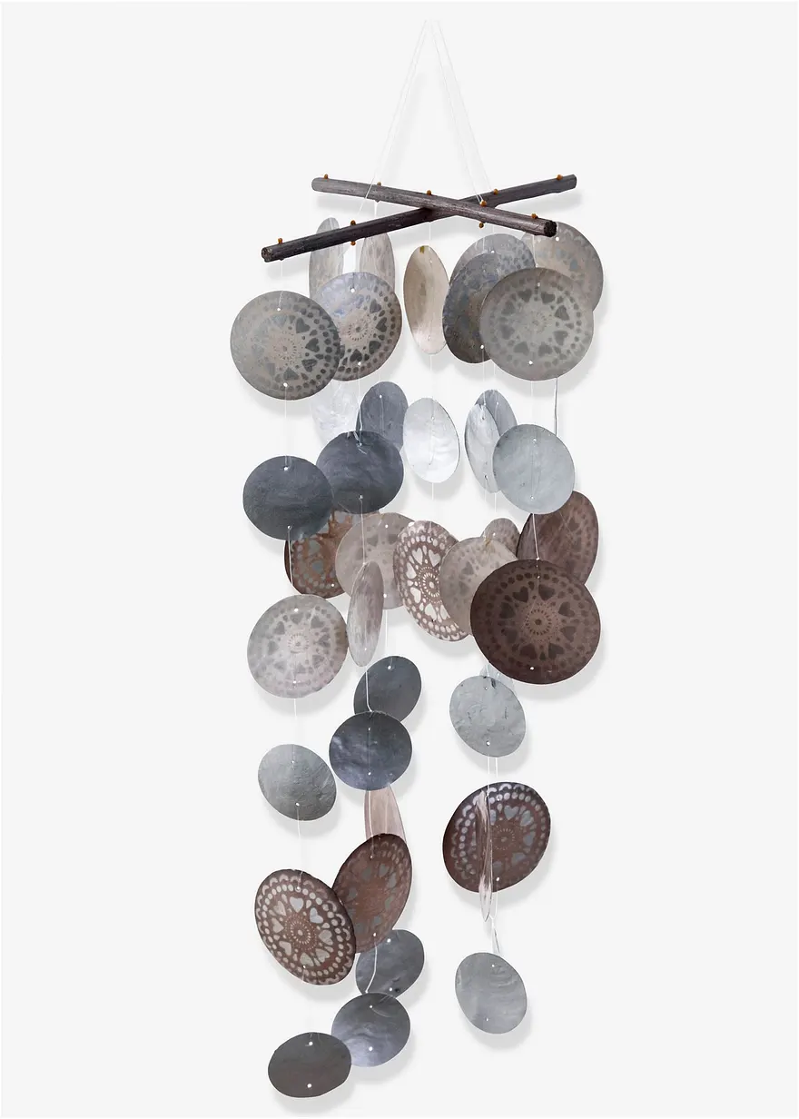 Windspiel mit Capizmuscheln
