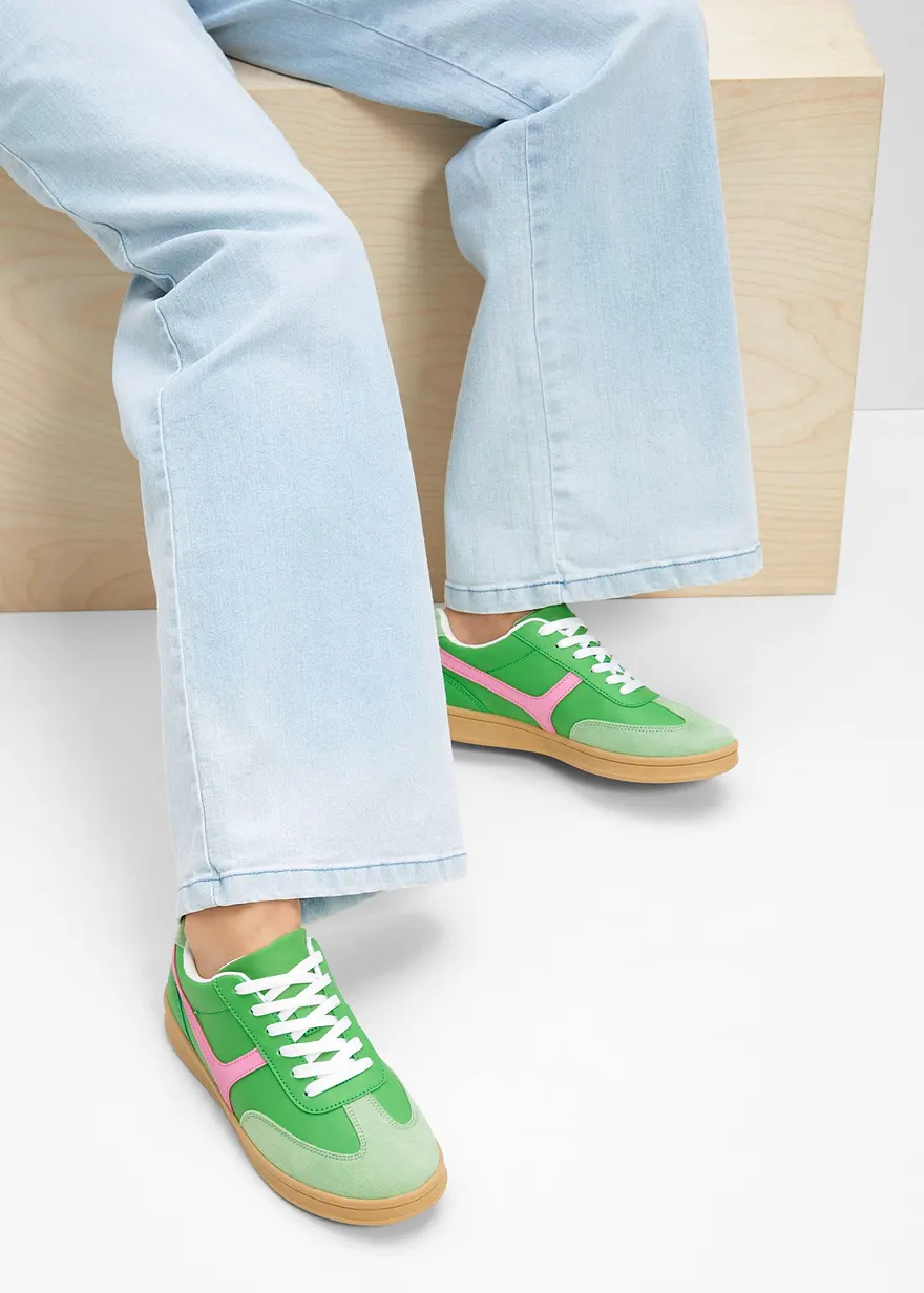 Sneaker