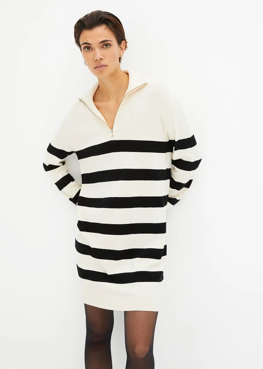 Mini-Strickkleid