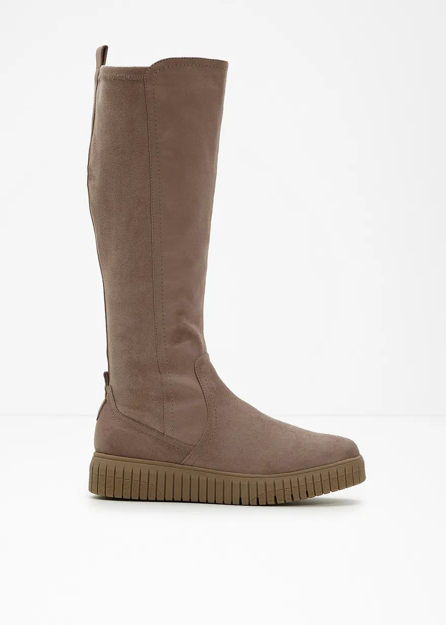 Jana Stiefel in bequemer Weite