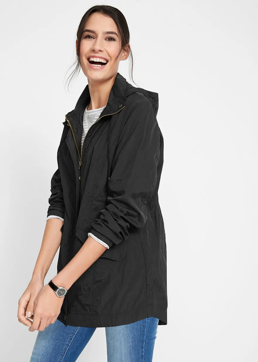 Sehr leichte Übergangsjacke mit Kapuze