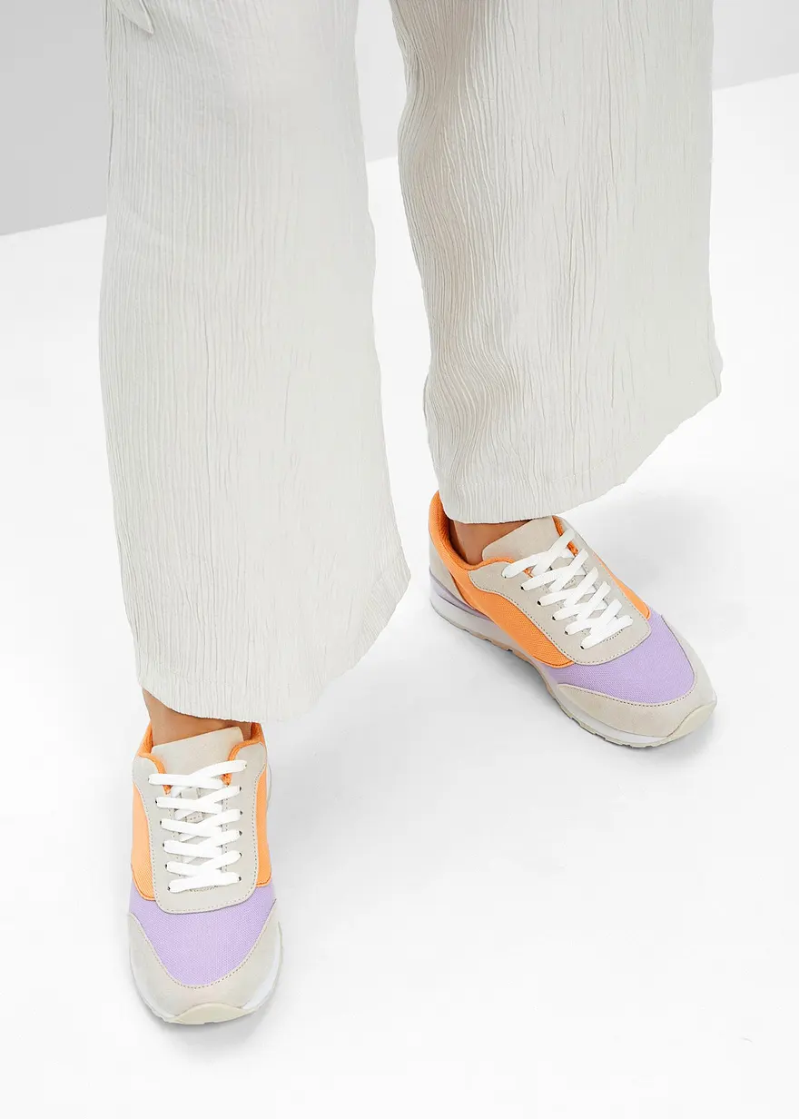Sneaker