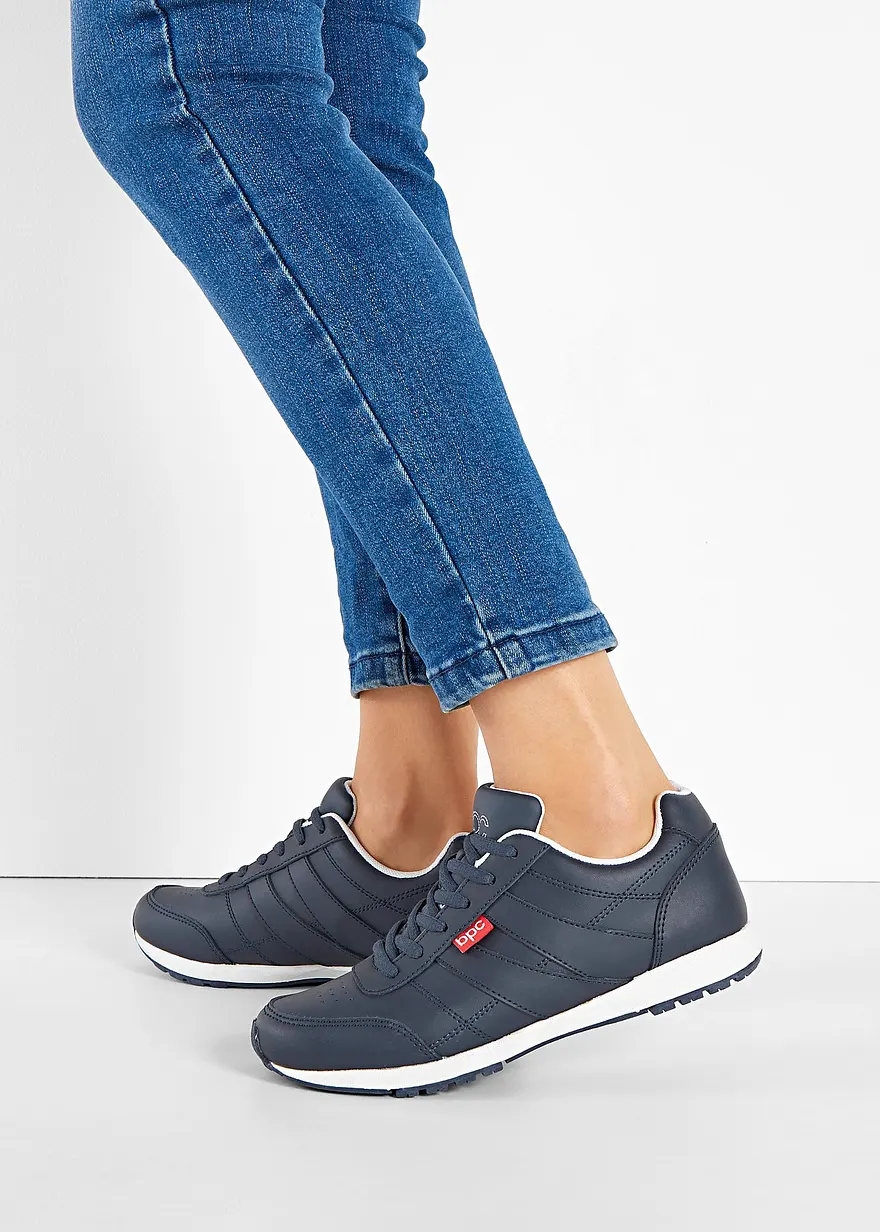 Sneaker aus Leder