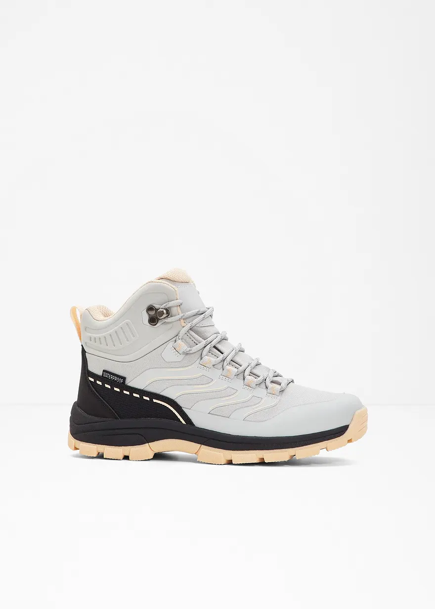 Trekking Boot