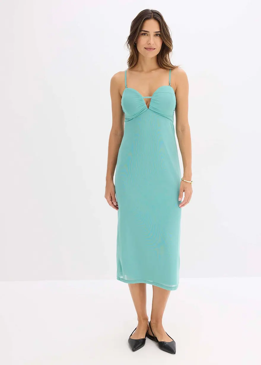 Maxikleid mit tiefem Ausschnitt