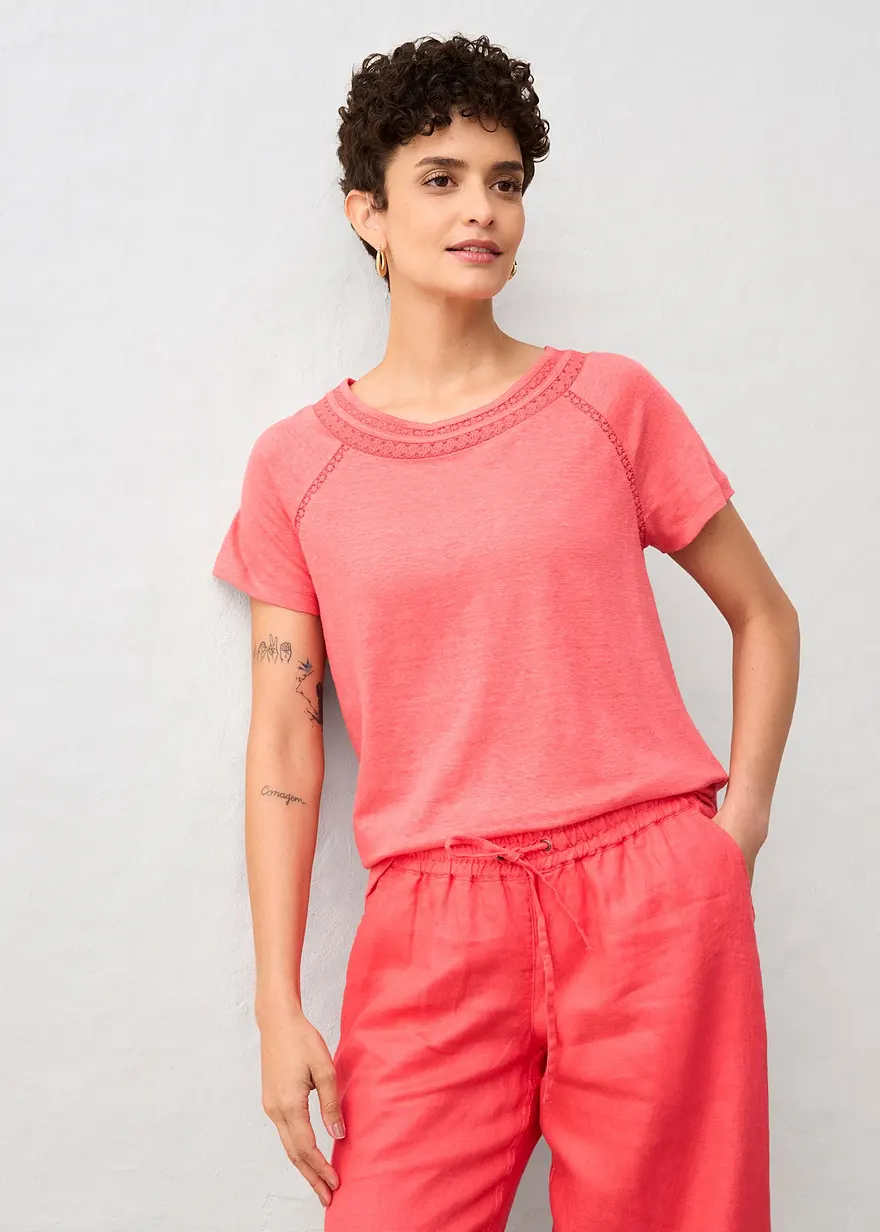Shirt aus reinem Leinen mit Spitze