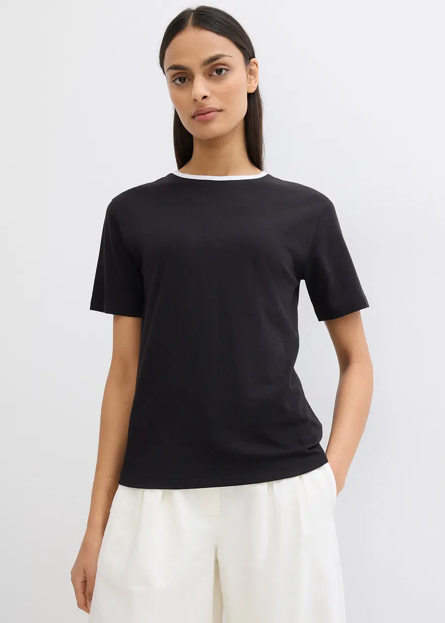 T-Shirt mit Kontrastdetail